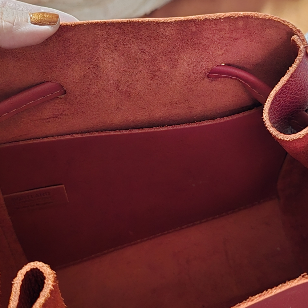 Portland Leather Red Bucket Bag - Picture 9 of 10